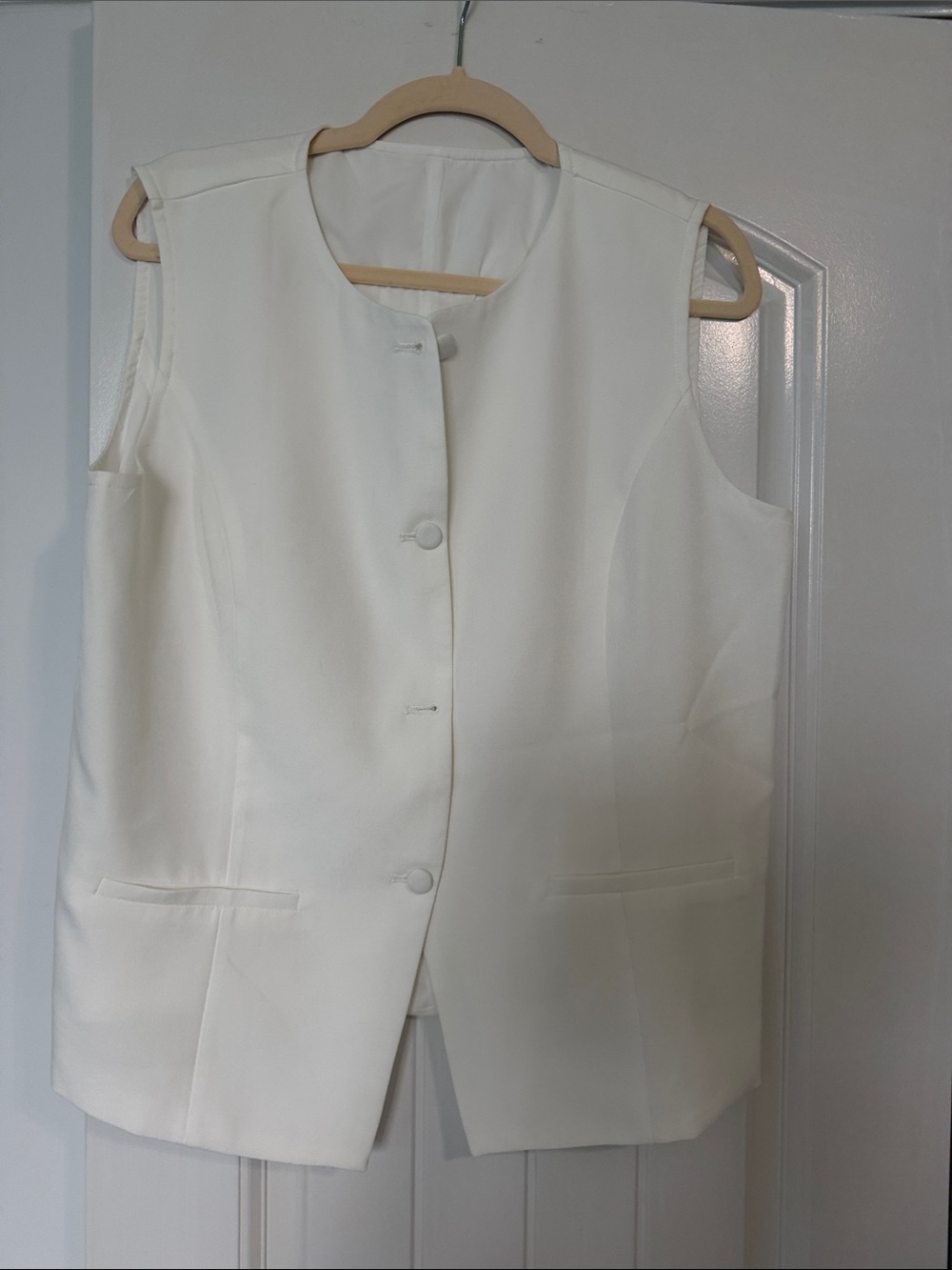 Classic Sleeveless White Dress Vest